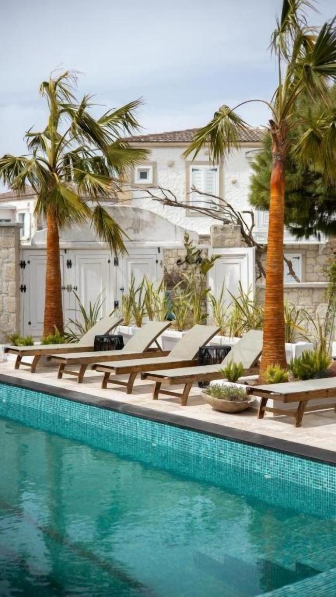Artotel Alacati Exterior photo