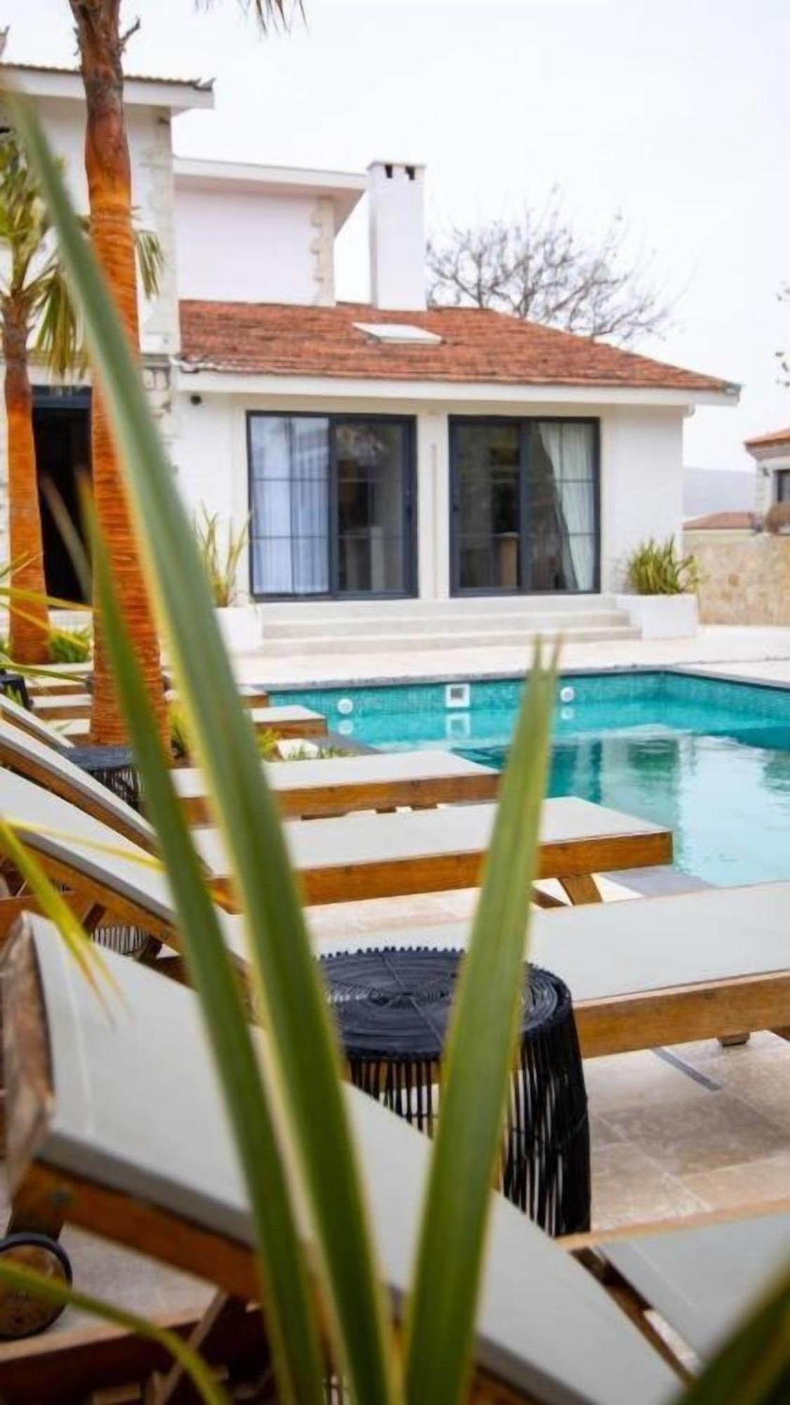Artotel Alacati Exterior photo